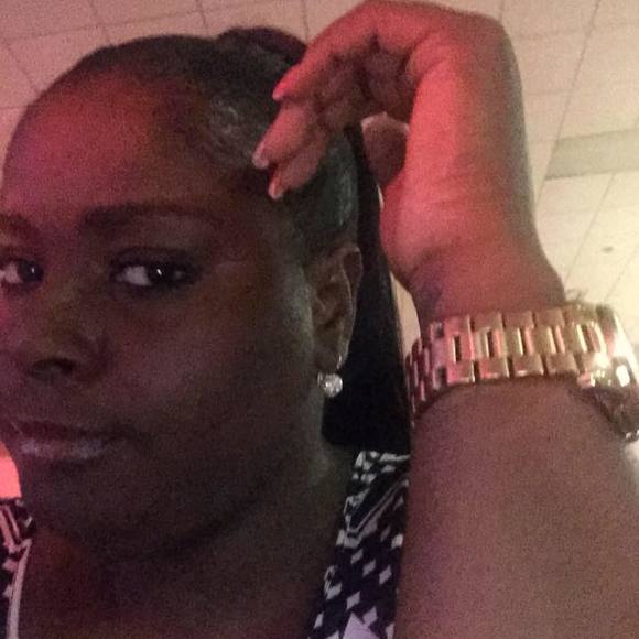 Meet your Posher, Mikeshia - Picture 1 of 1